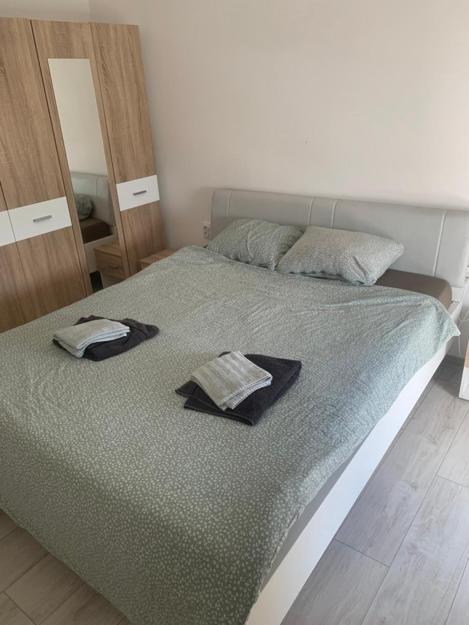 Mika'S Poolhouse Villa Belgrad Dış mekan fotoğraf